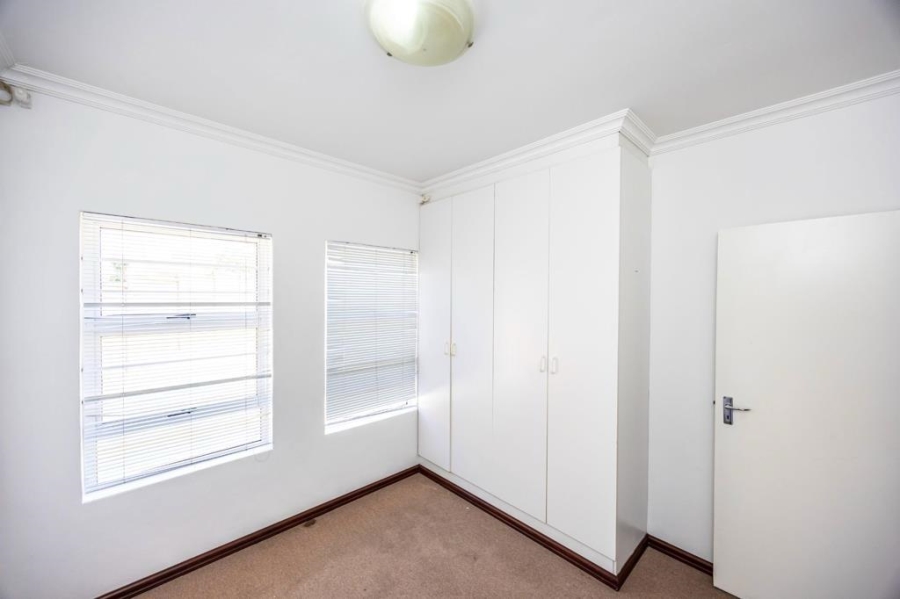 2 Bedroom Property for Sale in Beacon Bay Eastern Cape